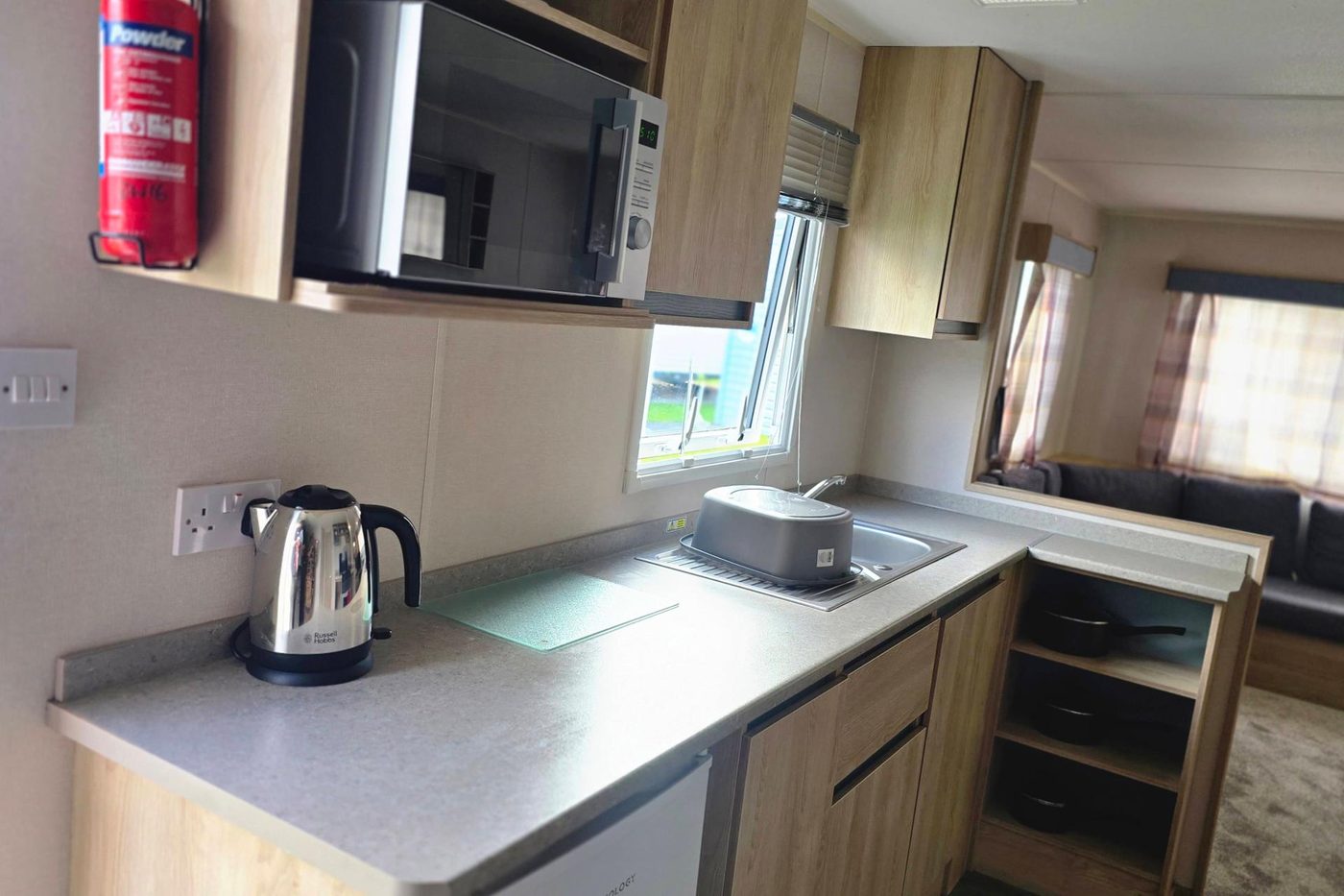 Property 1 photo 4